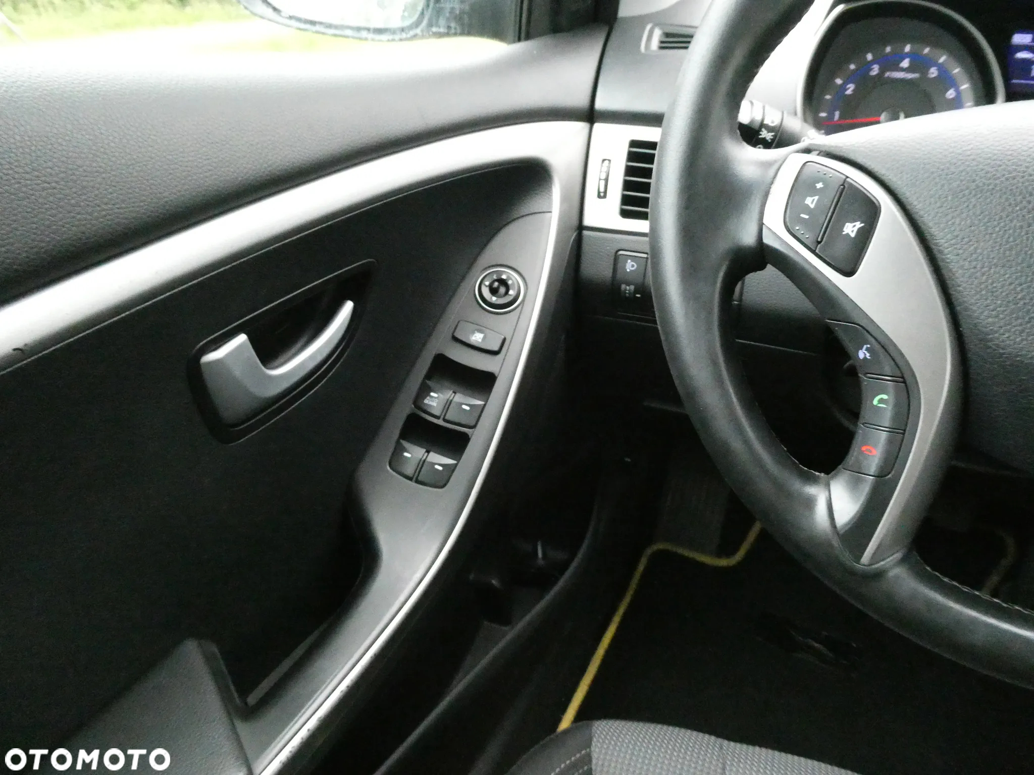 Hyundai i30 1.6 GDI BlueDrive Comfort - 12
