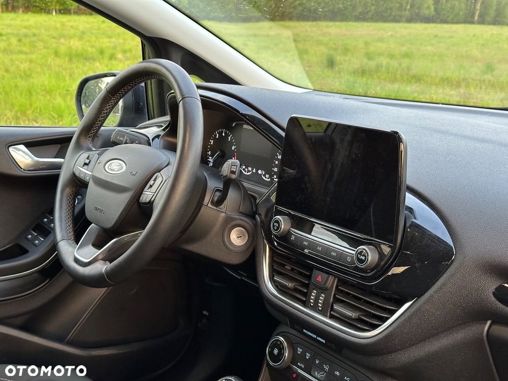 Ford Fiesta 1.0 EcoBoost Titanium - 18