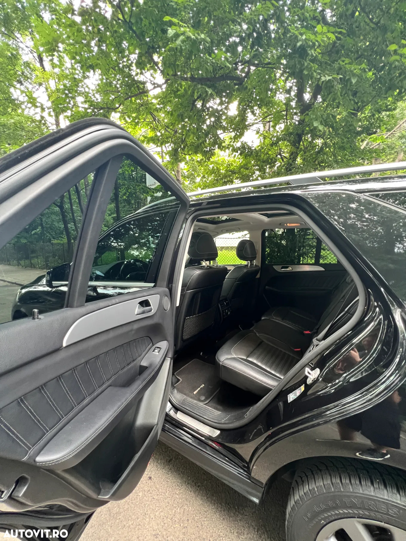 Mercedes-Benz GLE 250 d 4MATIC - 23