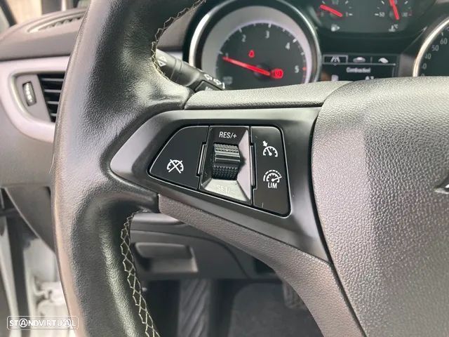 Opel Astra Sports Tourer 1.5 D Design & Tech Aut. S/S - 17