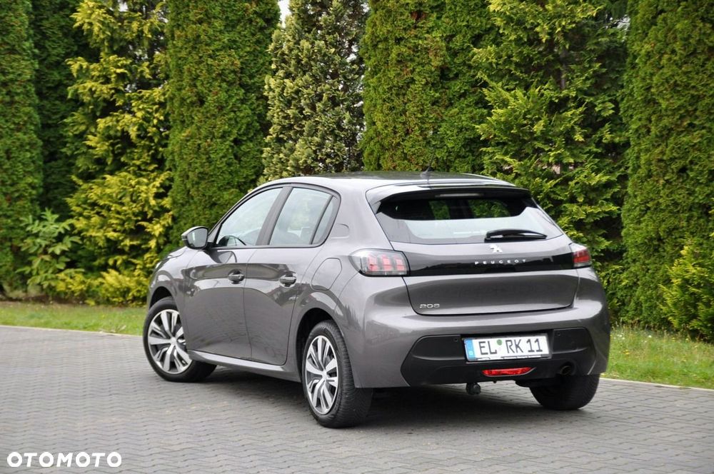 Peugeot 208 - 14