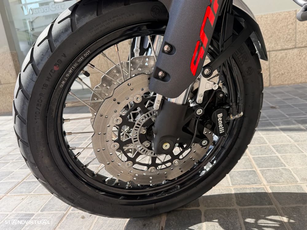 Benelli TRK 502 X - 13