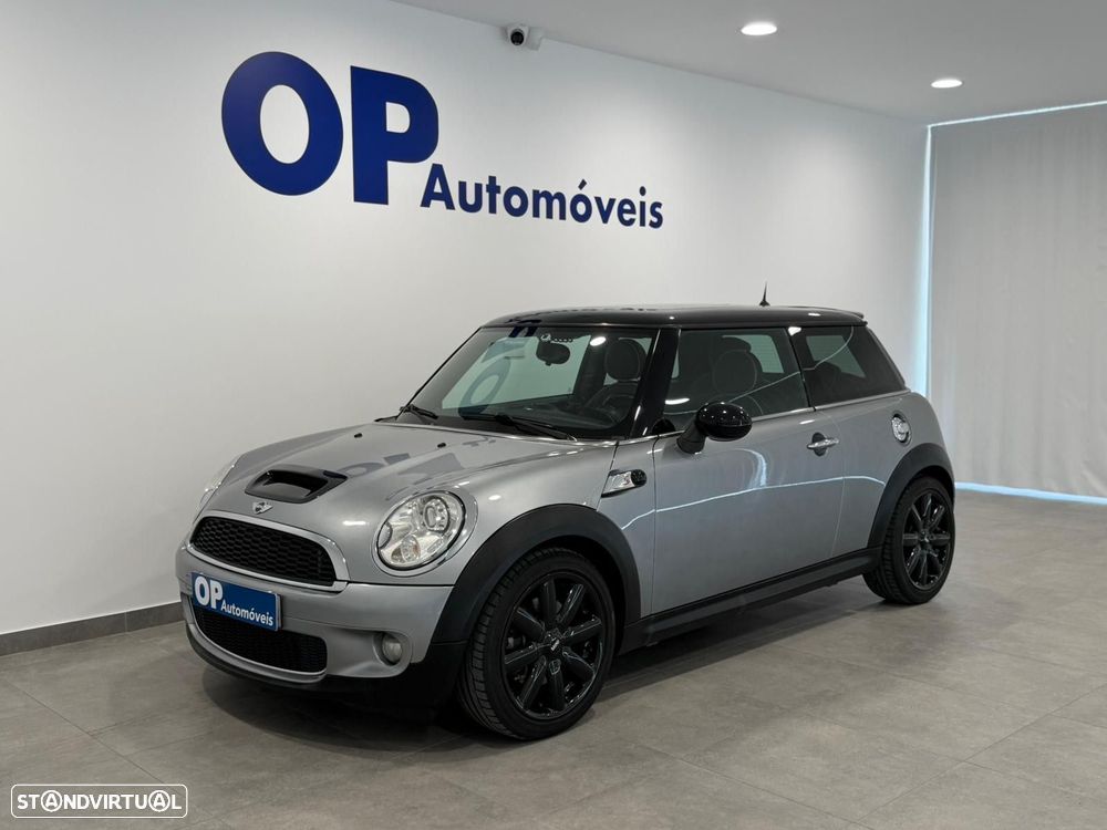 MINI 3 Portas Cooper S - 1