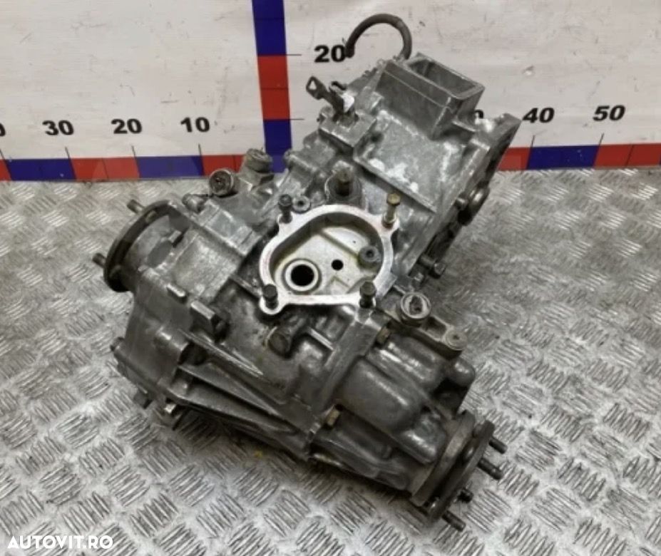 Cutie Transfer Toyota Land Cruiser 100 (J100) cu Blocant Central – Cod 361306A101 / 361306A100 - 1