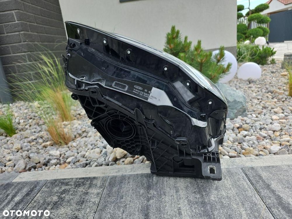 AUDI Q3 83A Lampa lewa przód Full Led Matrix HD 83A941035 Chrom 2023 - 7