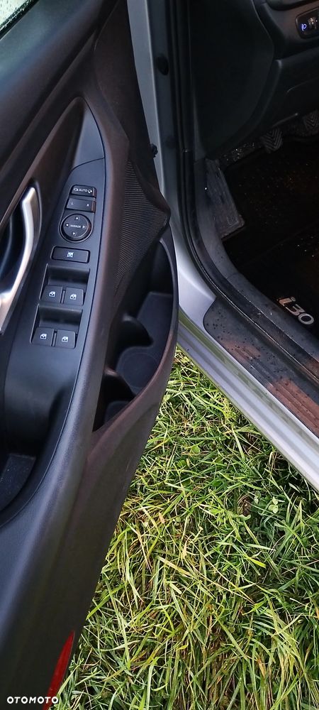 Hyundai i30 1.0 T-GDI Smart - 11