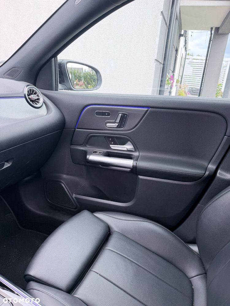 Mercedes-Benz GLA 250 8G-DCT Edition 2021 - 16