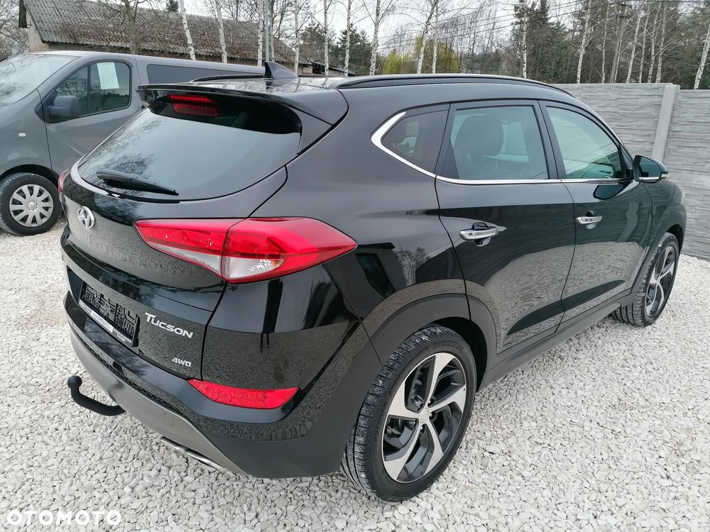 Hyundai Tucson 2.0 CRDI 4WD Premium - 5