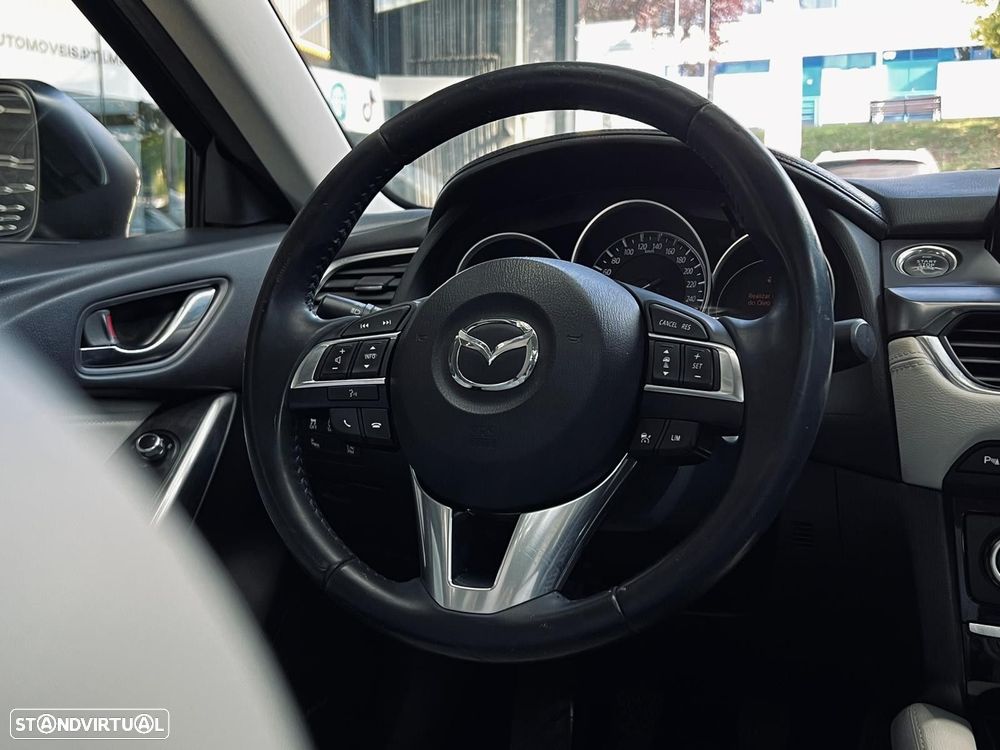 Mazda 6 M6 2.2 SKY-D Excellence Navi - 23