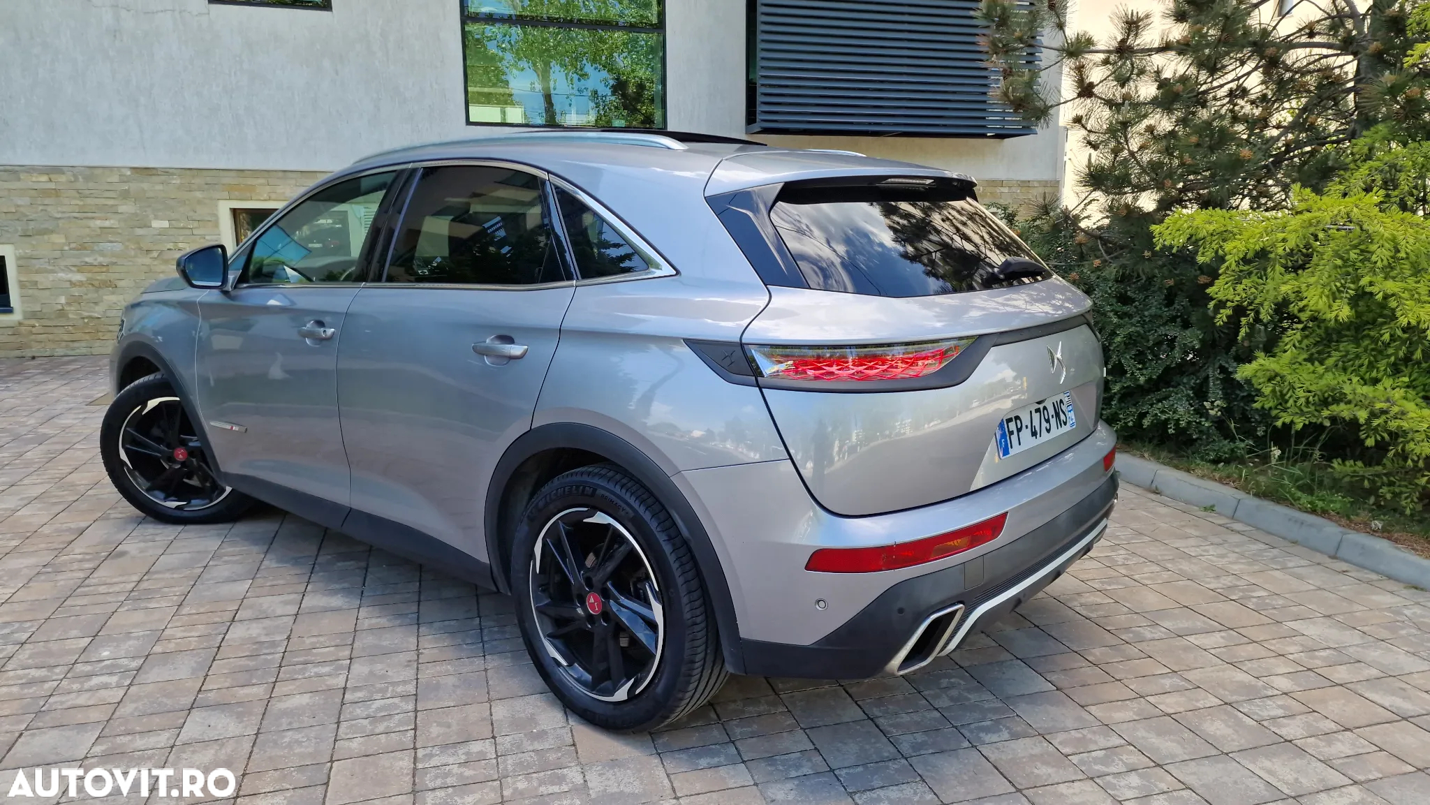 DS Automobiles DS 7 Crossback - 11
