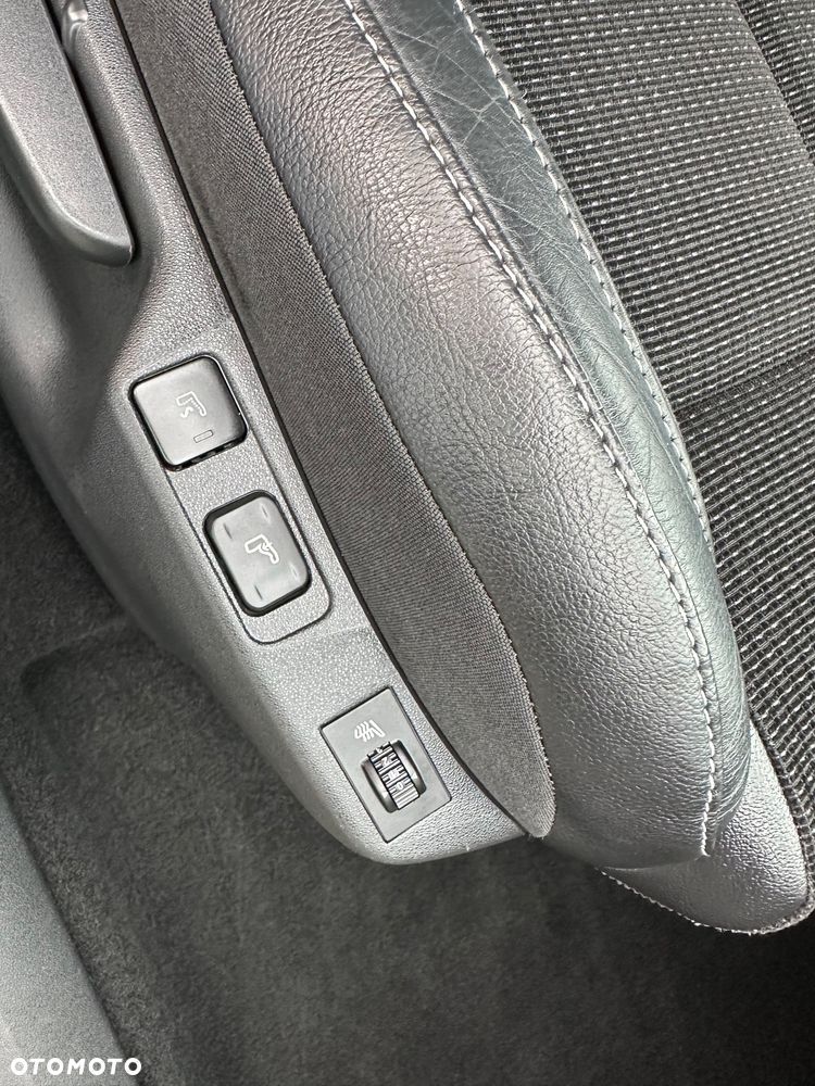 Citroën C4 1.6 VTi Exclusive - 30