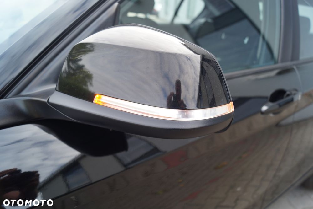 BMW Seria 1 120d BluePerformance Sport Line - 16