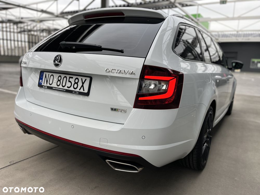 Skoda Octavia 2.0 TDI RS Challenge DSG - 6