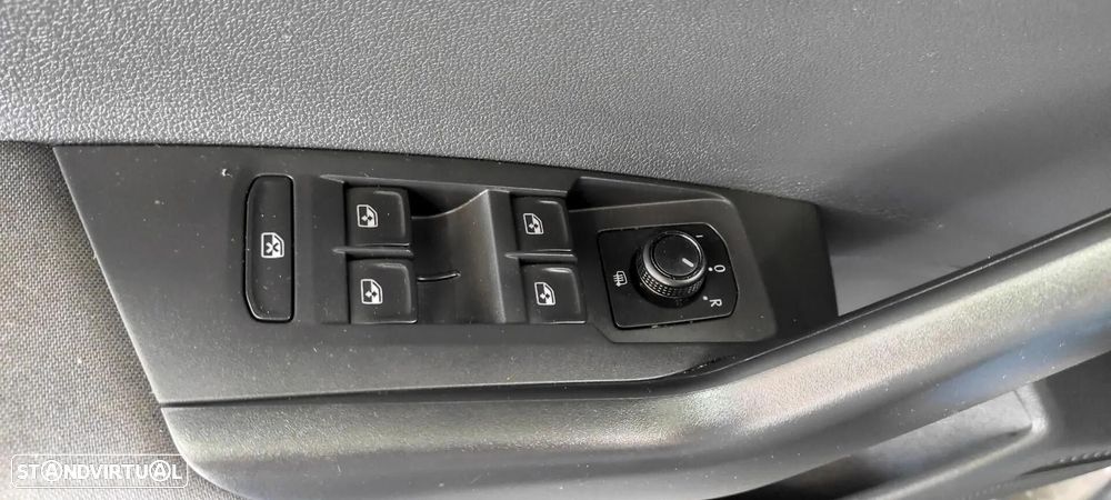 VW Polo - 37