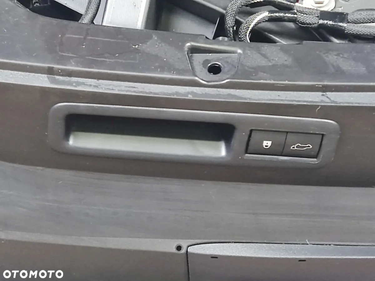 LEXUS UX od 2019r Klapa Bagażnika - 6