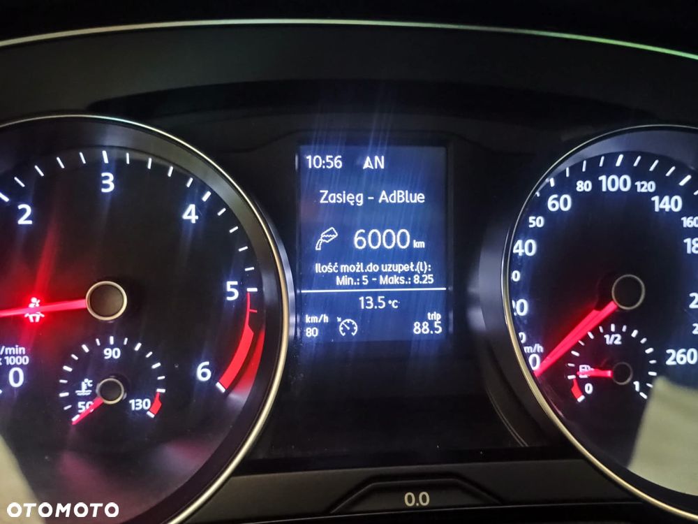 Volkswagen Passat - 21