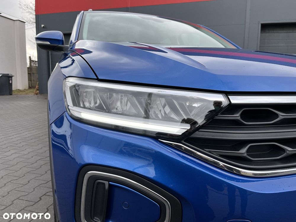 Volkswagen T-Roc - 24