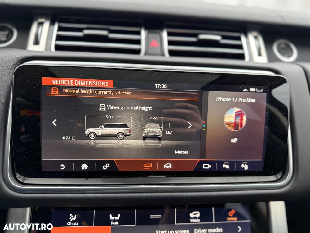 Land Rover Range Rover P400E Autobiography - 36