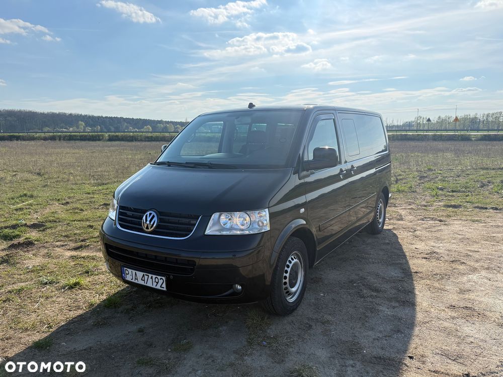 Volkswagen Multivan - 2