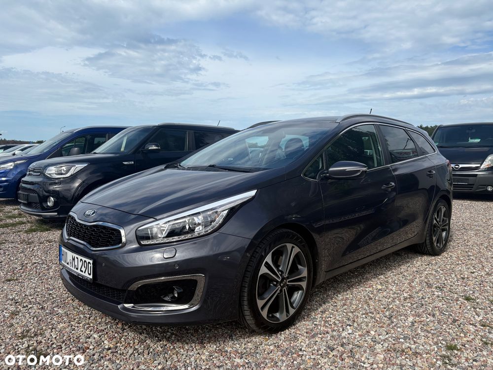 Kia Ceed 1.6 CRDi 136 DCT ISG Platinum Edition - 19