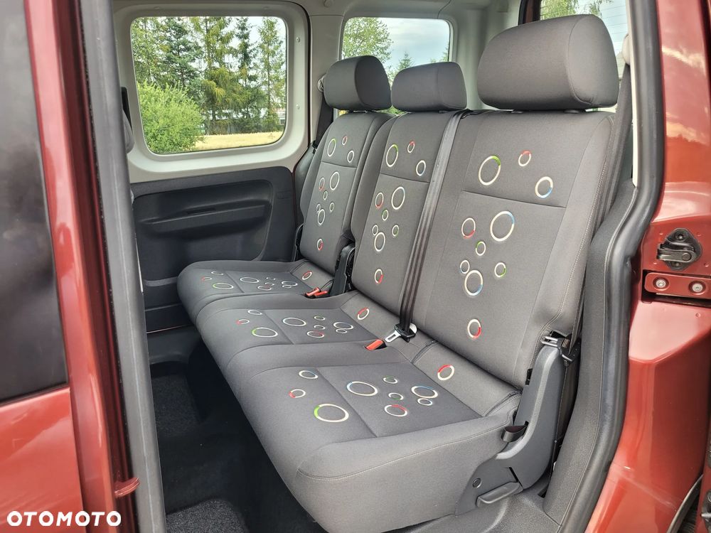 Volkswagen Caddy Comfortline BMT - 17