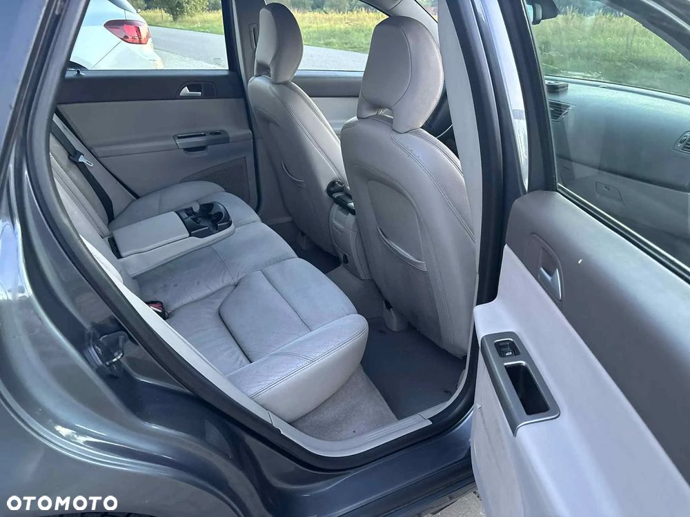 Volvo V50 - 14