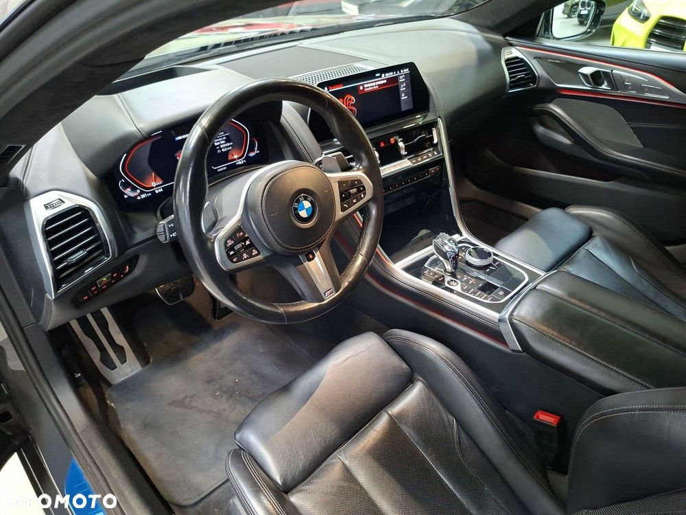 BMW Seria 8 - 11
