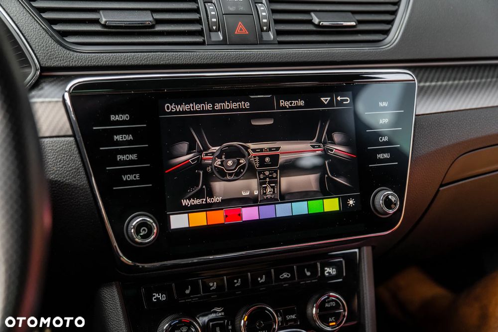 Skoda Superb Combi 2.0 TDI 4x4 DSG Sportline - 27