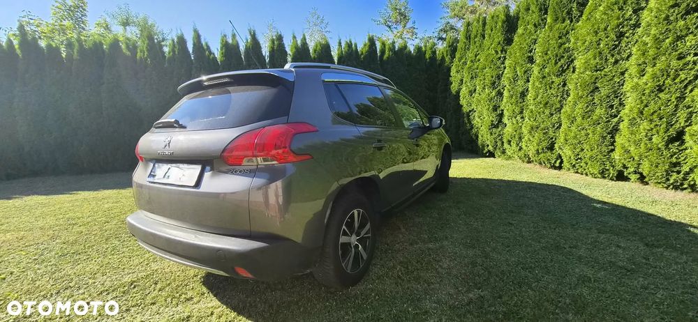 Peugeot 2008 PureTech 82 Style - 3