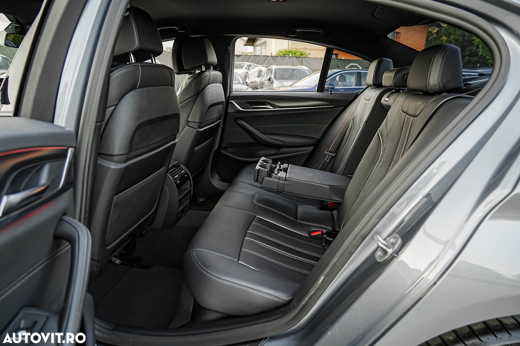 BMW Seria 5 530e Aut. M Sport Edition - 23