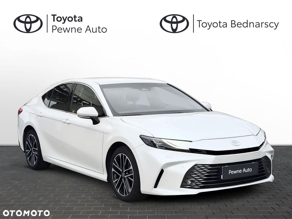 Toyota Camry - 7