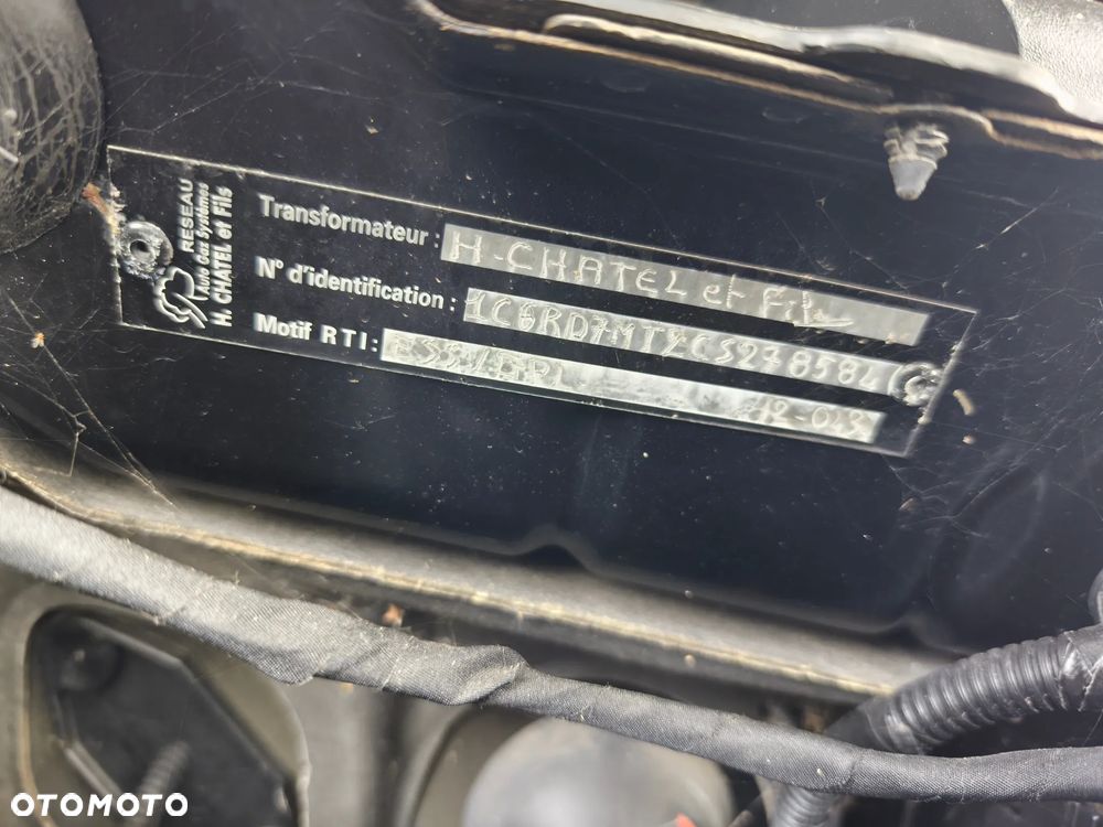 Dodge RAM 1500 5.7 4x4 - 13
