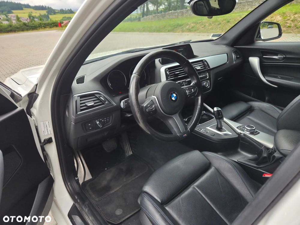 BMW Seria 1 118i Sport Line - 9