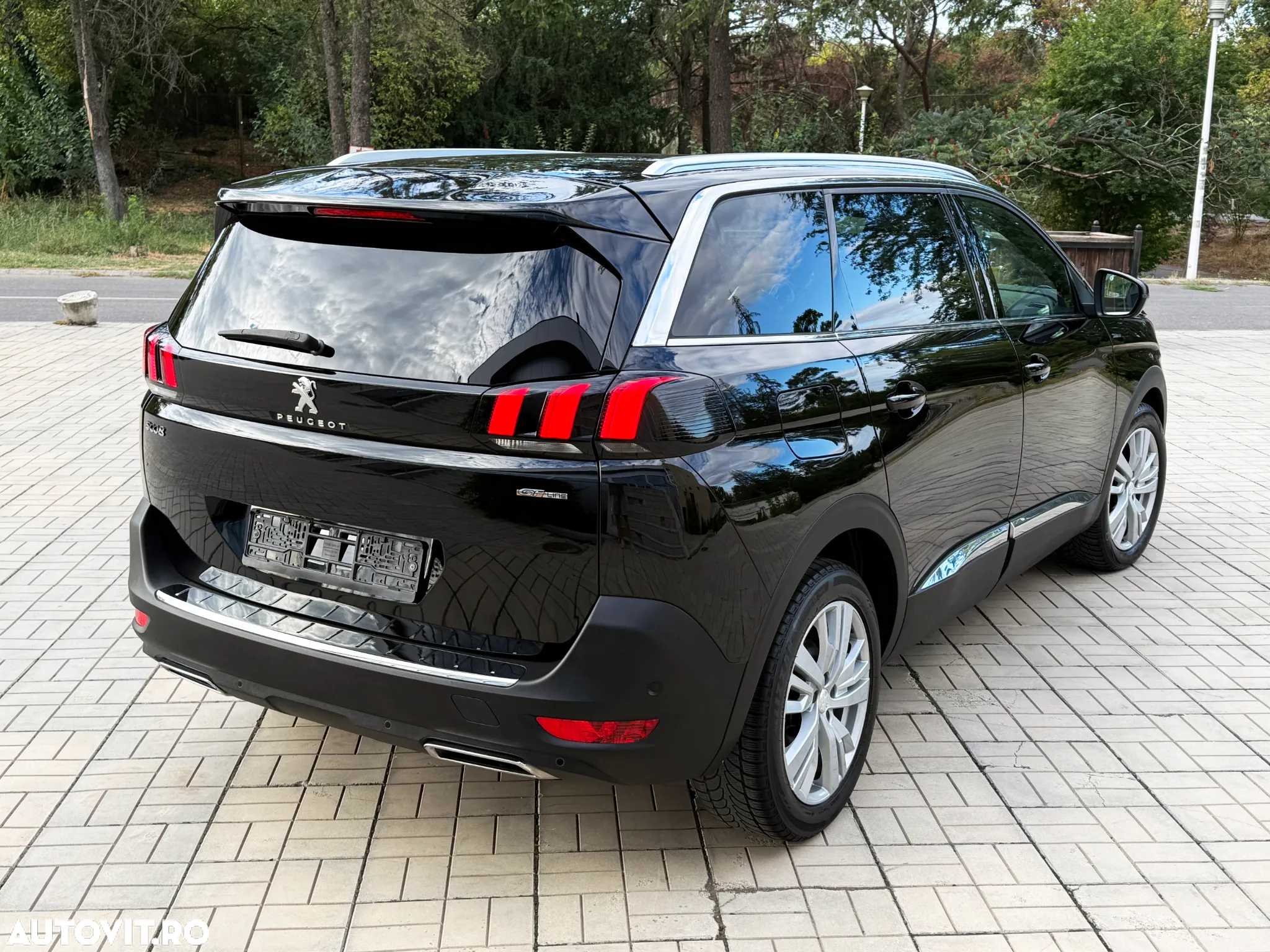 Peugeot 5008 1.5 BlueHDI s&s EAT8 GT-Line - 8
