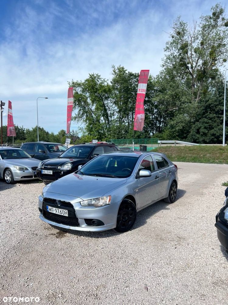 Mitsubishi Lancer - 1