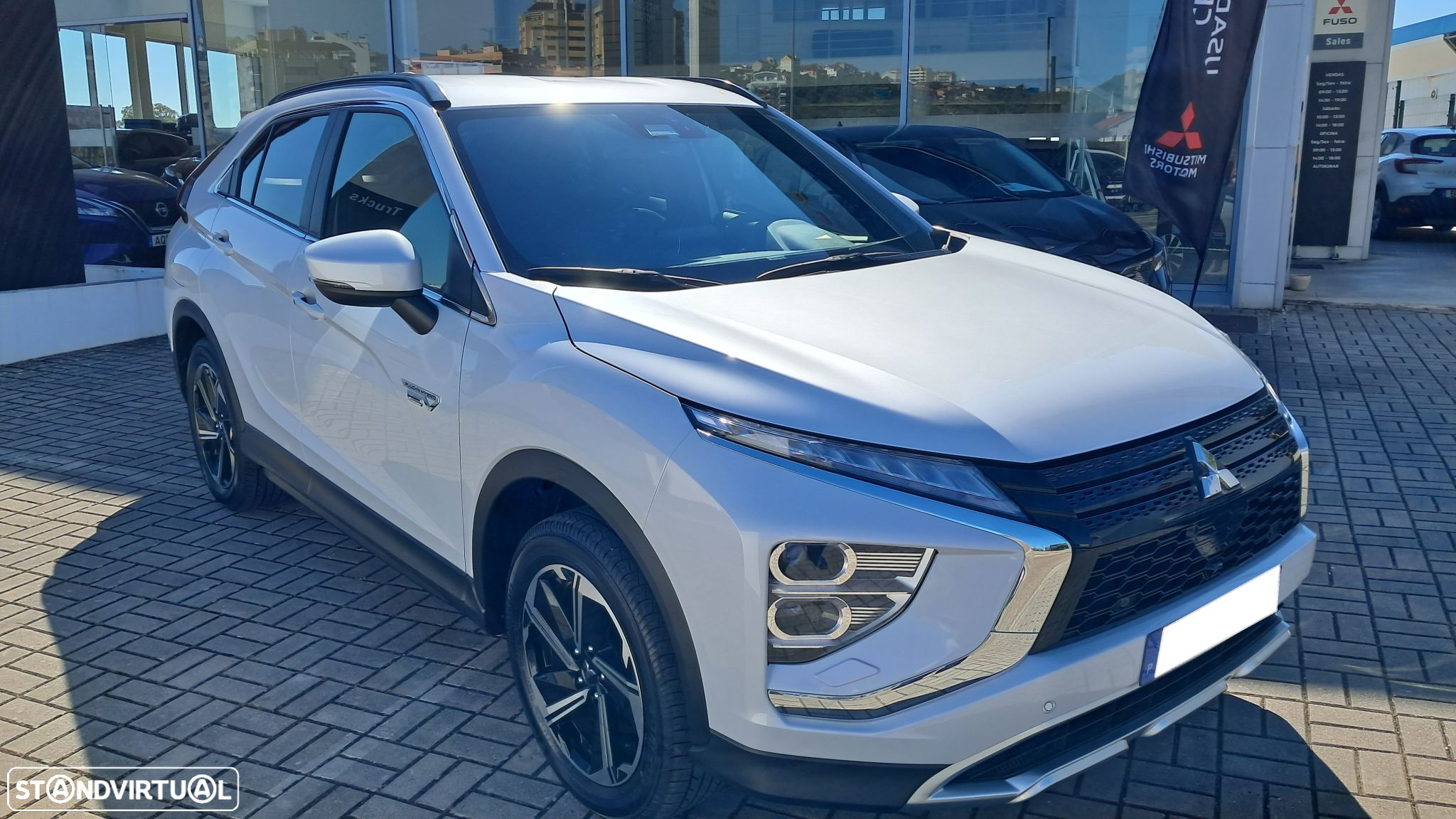Mitsubishi Eclipse Cross 2.4 PHEV eStyle - 3
