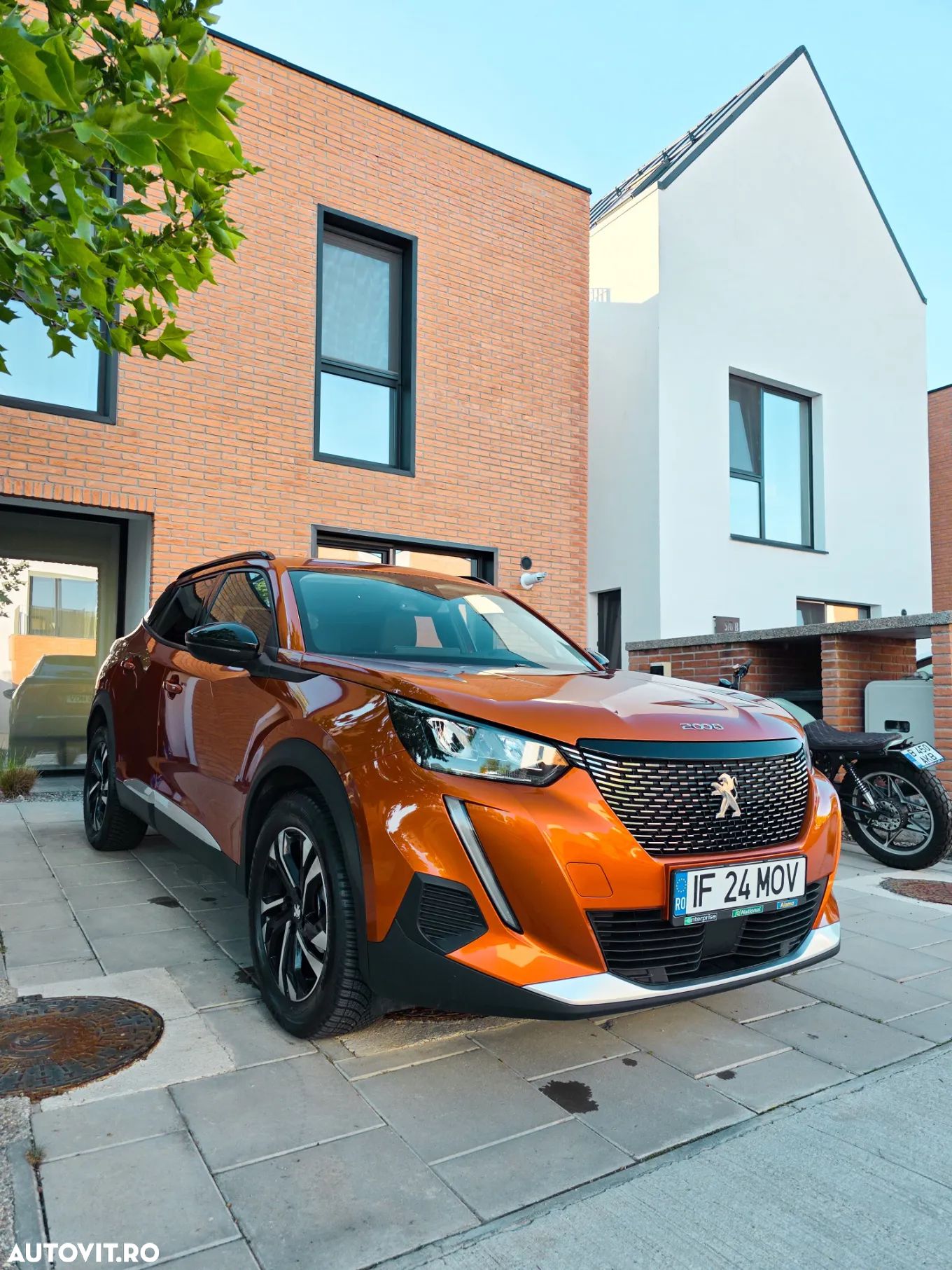 Peugeot 2008 1.5 BlueHDI EAT8 STT Allure Pack - 1