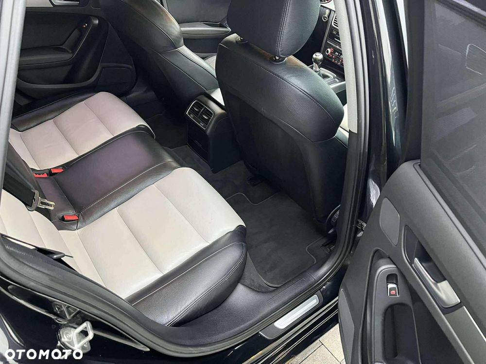 Audi A4 Avant 2.0 TDI ultra - 20