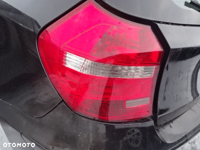 Prawa oraz lewa lampa tylna BMW E87 - 4