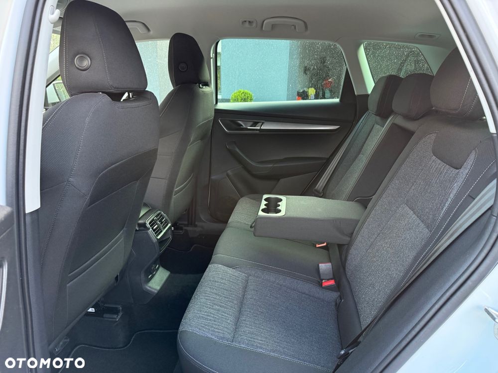 Skoda Karoq 2.0 TDI SCR 4x4 Style - 9