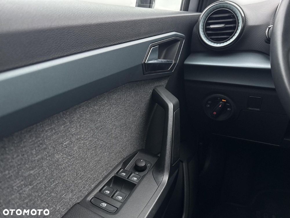 Seat Arona - 22