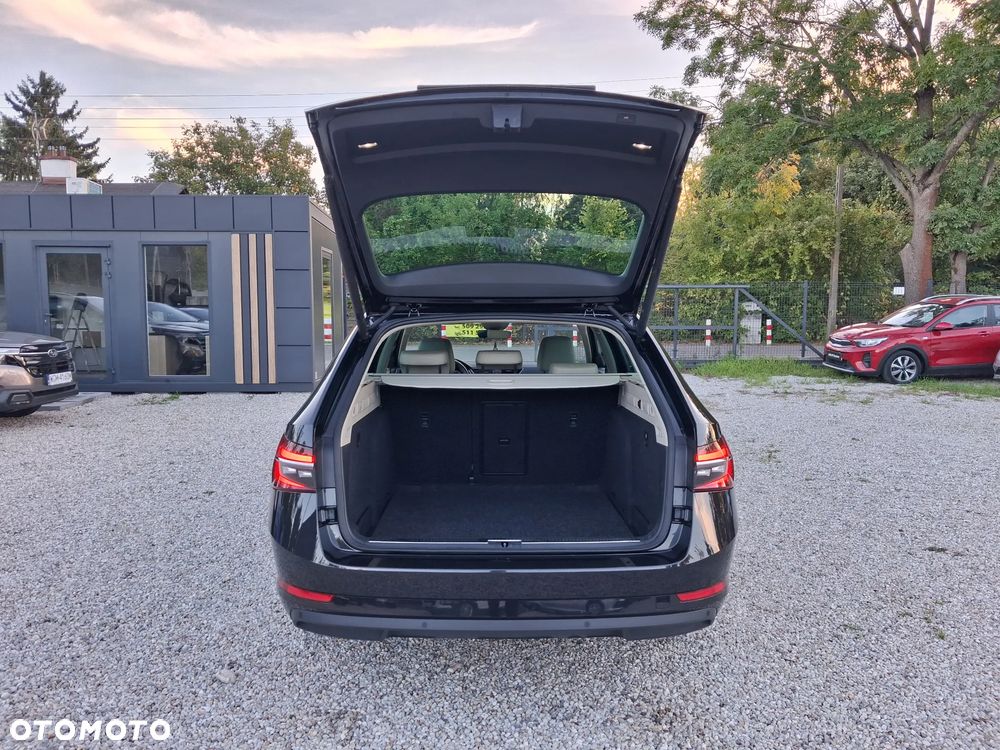 Skoda Superb 2.0 TSI Style DSG - 7