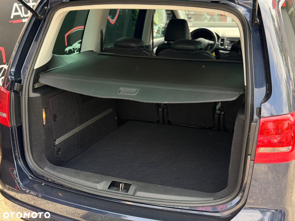 Volkswagen Sharan - 28