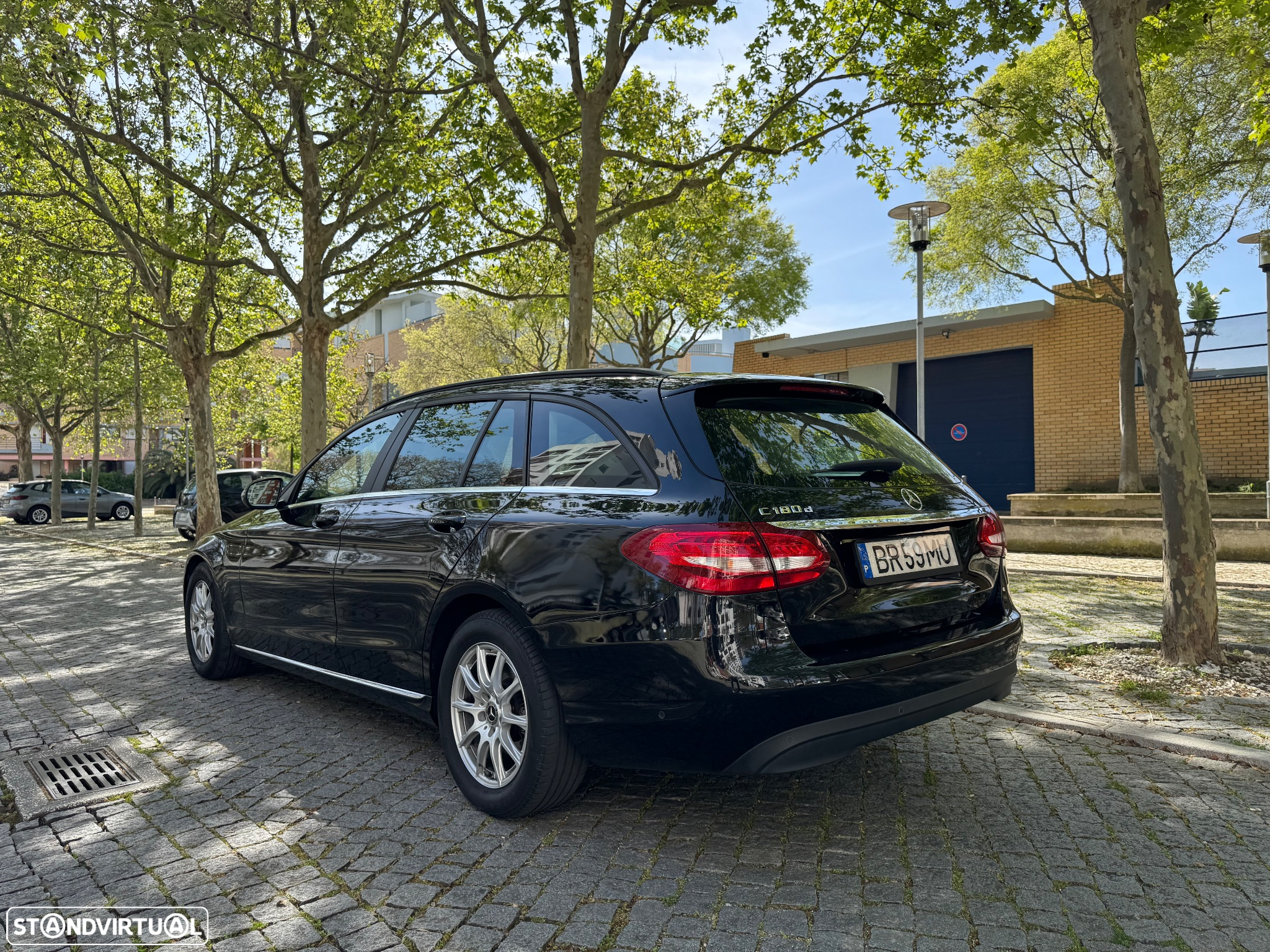 Mercedes-Benz C 180 - 10
