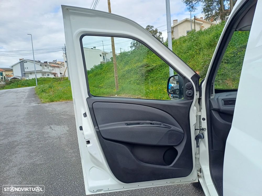 Fiat 1.3 M-JET 90 CV - NACIONAL - 238000 KM - 19