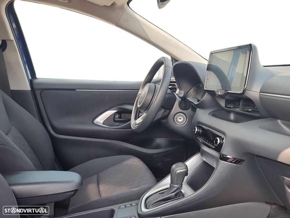 Toyota Yaris - 7