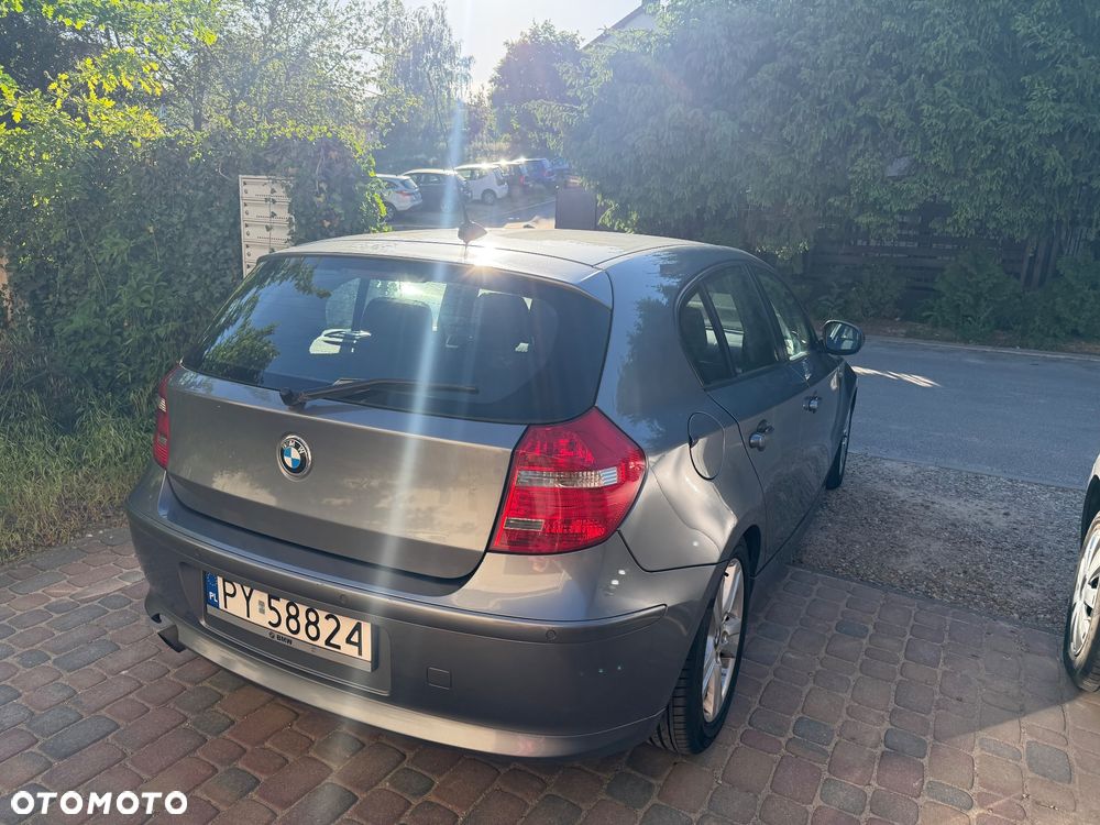 BMW Seria 1 - 12
