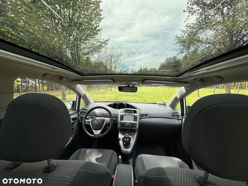 Toyota Verso 1.6 D-4D 5-Sitzer Start/Stop Skyview Edition - 20