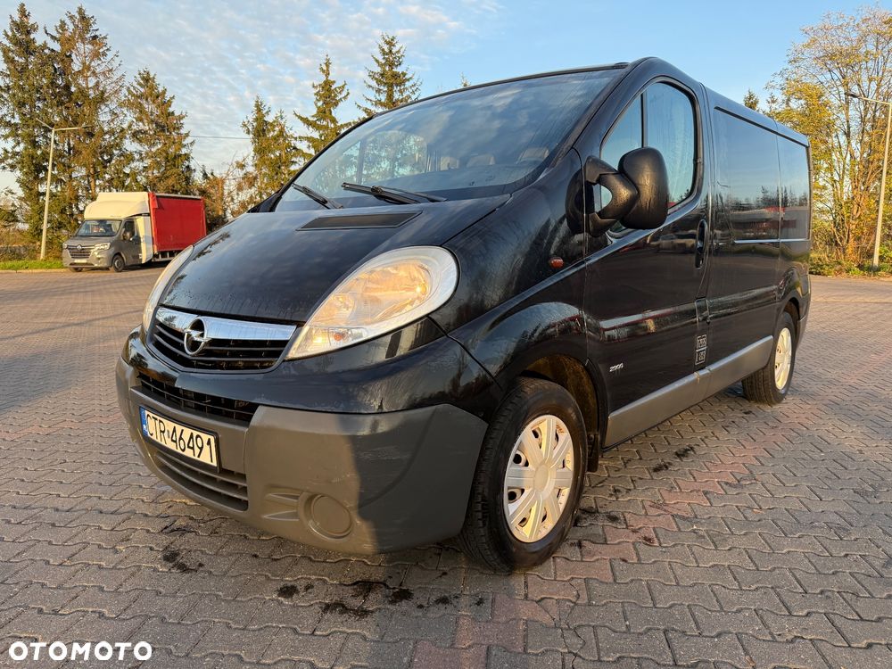 Opel Vivaro - 2