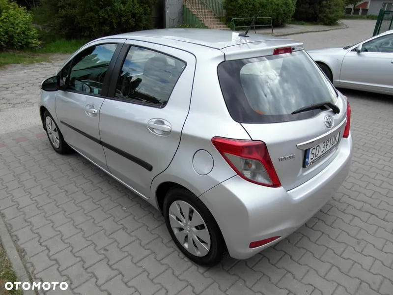 Toyota Yaris 1.0 Life - 13